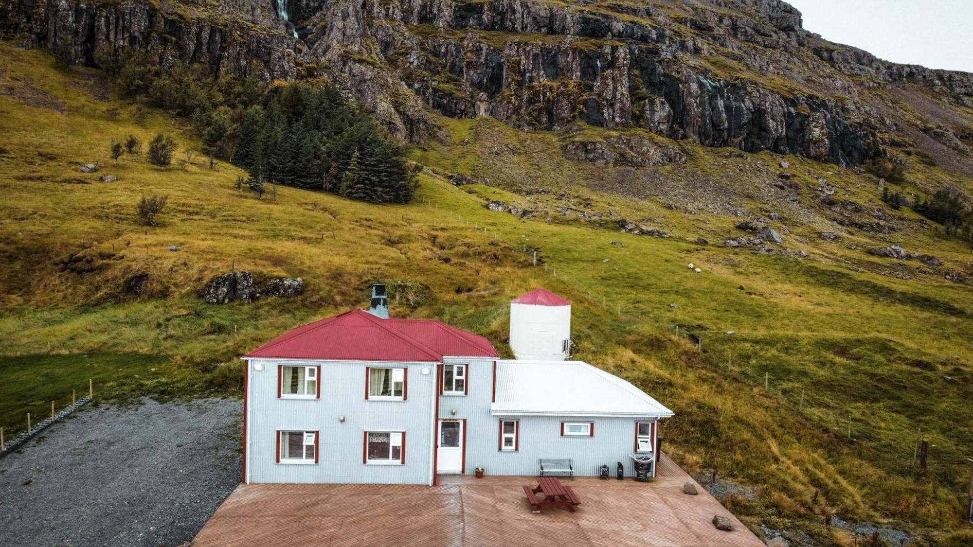 Guesthouse Stekkatun Skálafell Kültér fotó